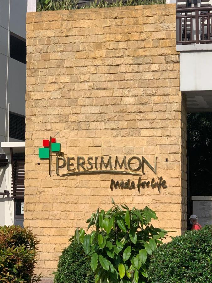 The Persimmon Studios Near Ayala And Sm City Cebu Stadt Exterior foto
